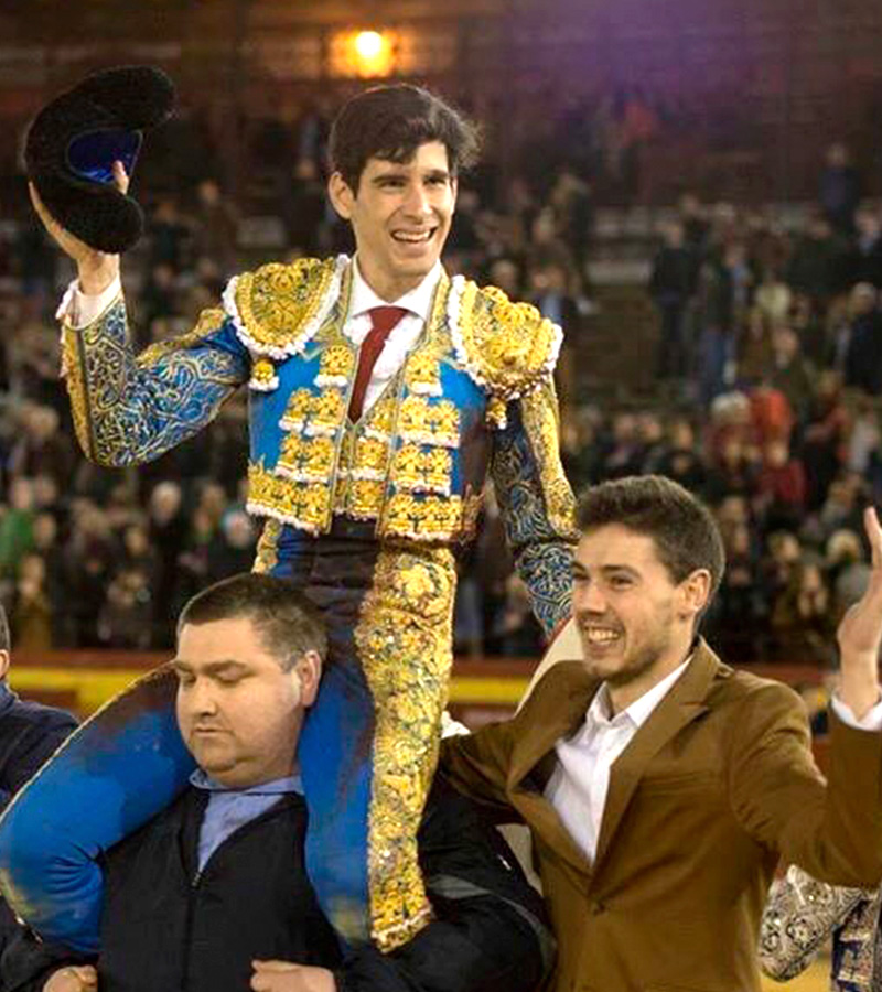 Torero López Simón Puerta Grande en Castellón